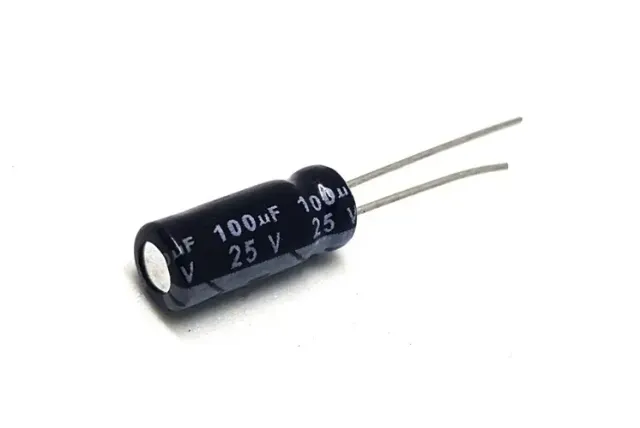 Condensador electrolítico 100µF